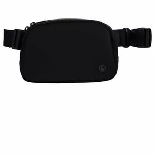 Lole Unisex Belt Bag Black 7.5inX5inX2in Crossbody Fanny Pack Waist Bag